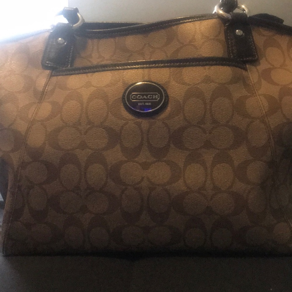 Authentic Coach pocketbook EUC